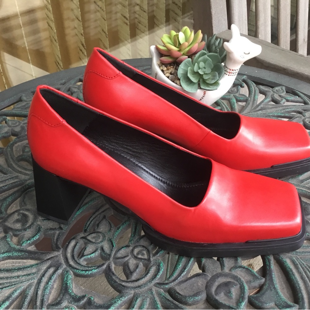 Vagabond “Edwina” Red Square-Toe Block Heel Pumps